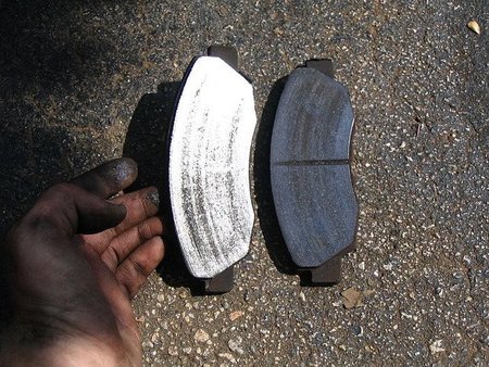 PASTILLAS DE FRENO DESGASTE