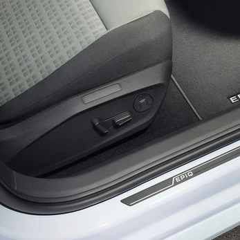 SKODA MOGADEALER - EPIQ ASIENTOS CON AJUSTE