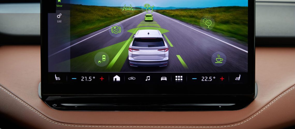 SEGURIDAD VIAL SKODA